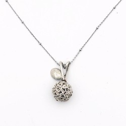 純銀黏土鏤空項鍊 - 針筒拉花 - 繡球