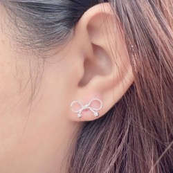 純銀耳環 耳針 蝴蝶結